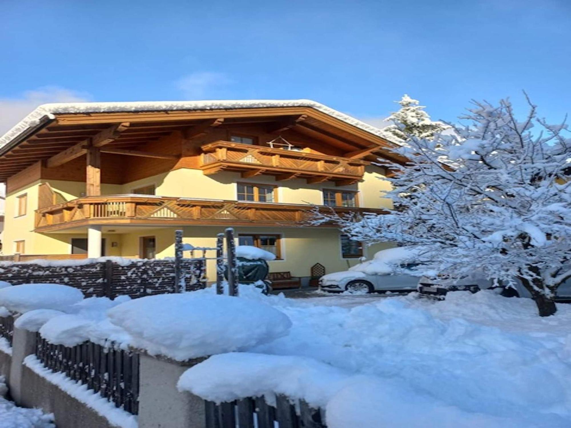 Spacious Apartment In Grossarl With Garden Esterno foto